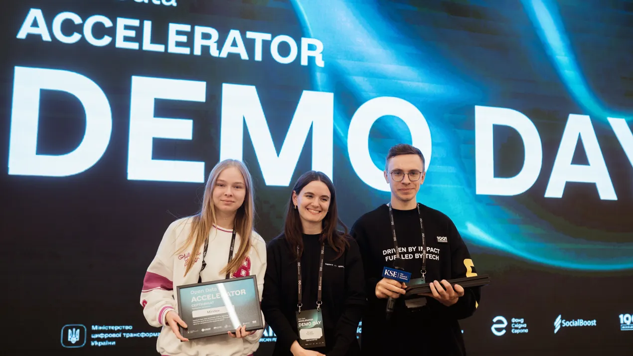 Успішне завершення тримісячної акселераційної програми Open Data Accelerator студентами кафедри